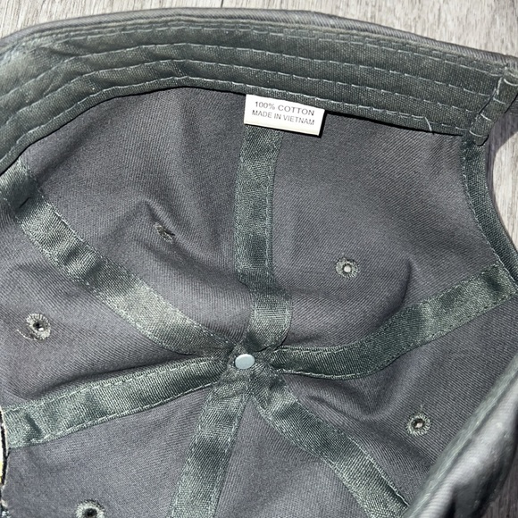 Bass pro clubs adjustable hat. One size fits most - Picture 6 of 6